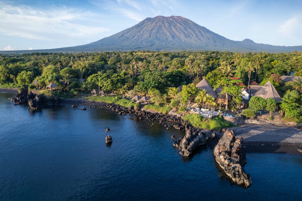 Alam Batu Beach Bungalow Resort Bali